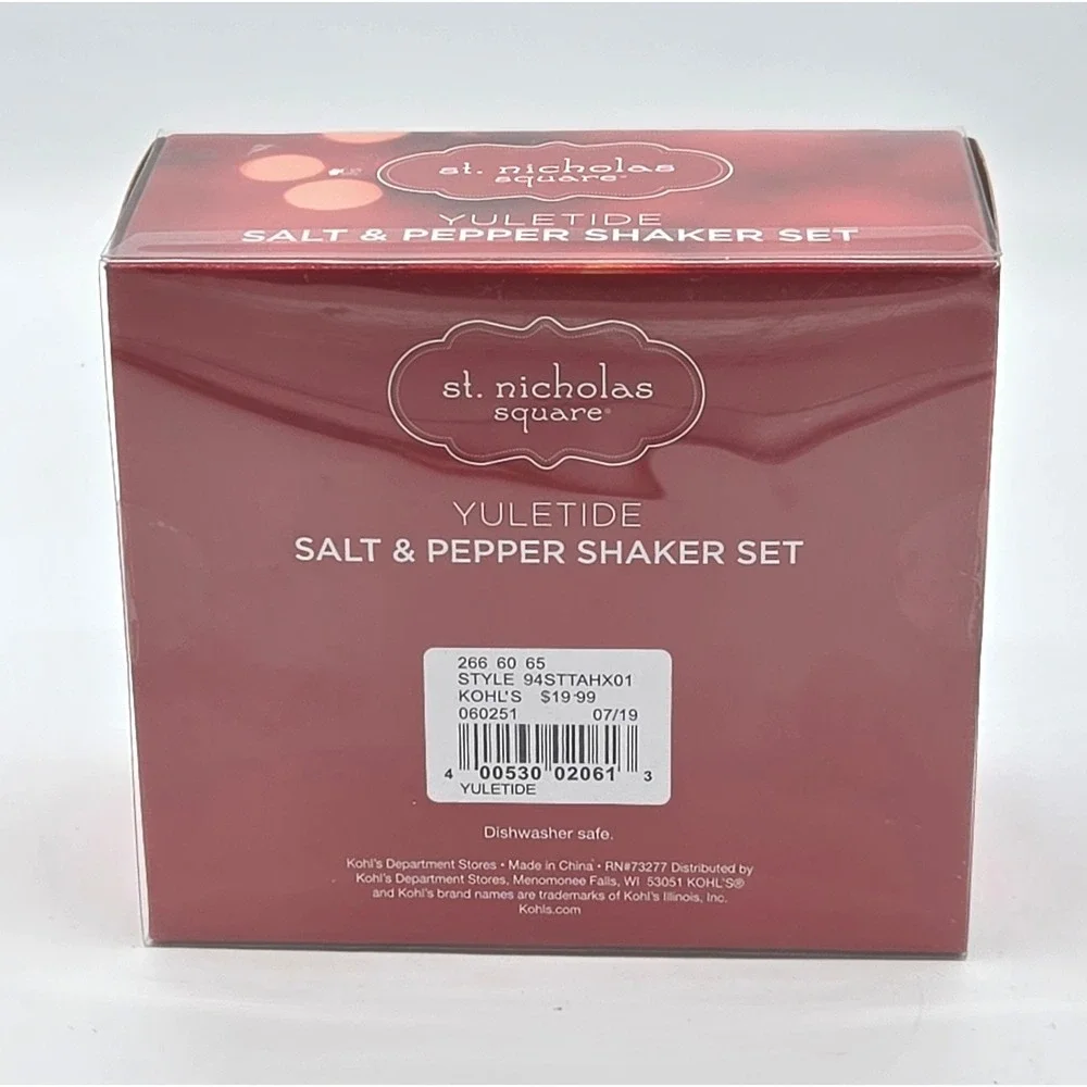 St. Nicholas Square Yuletide Snowman‎ Salt & Pepper Shaker Set